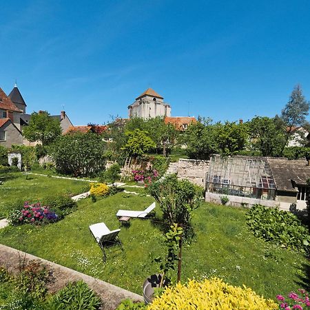 Le Jardin Des Lys - Chambre D'Hote Ou Appartement La Roche-Posay Luaran gambar