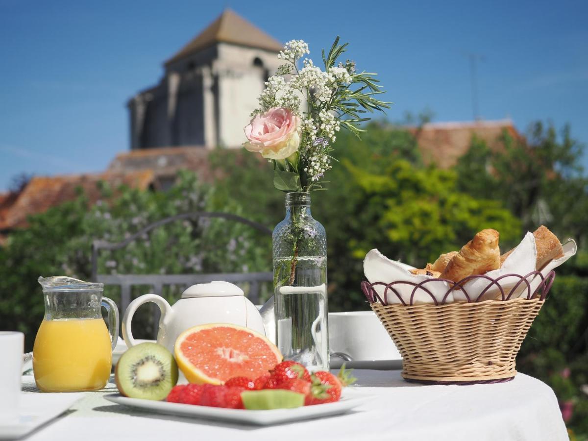 Le Jardin Des Lys - Chambre D'Hote Ou Appartement La Roche-Posay Luaran gambar
